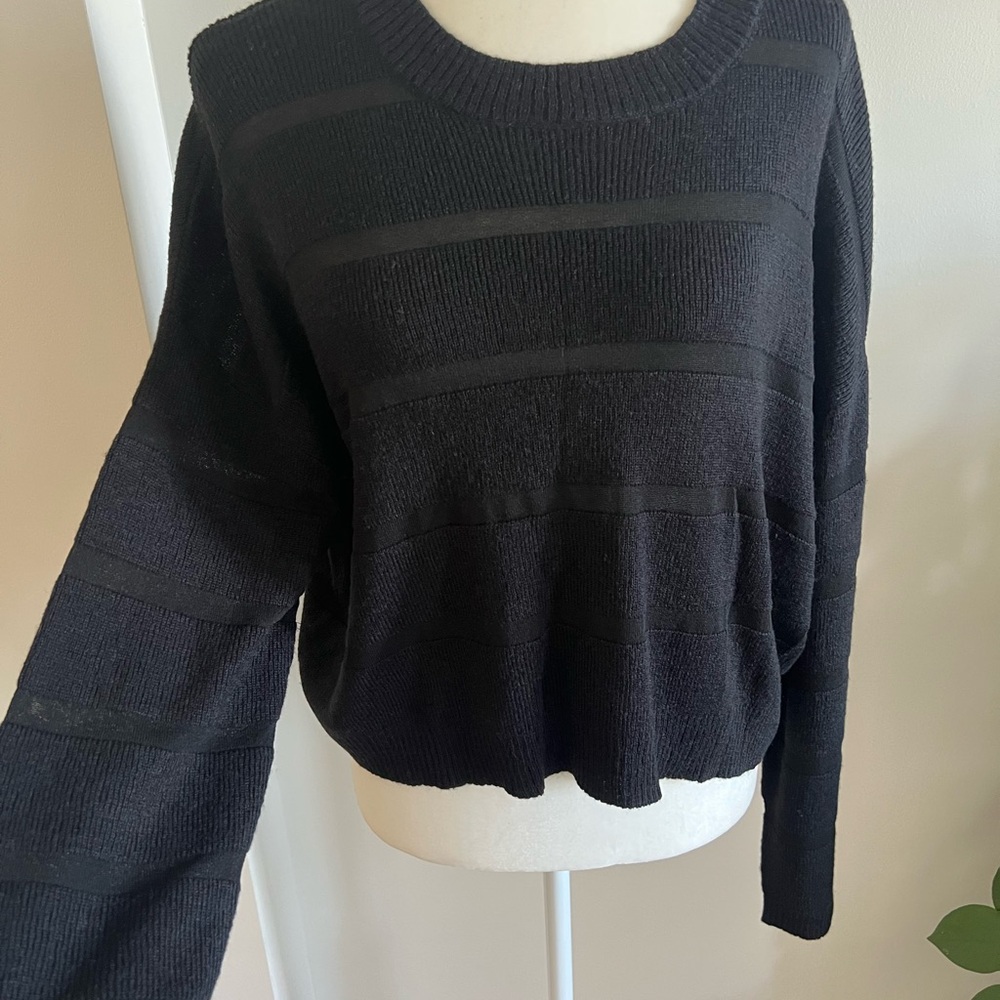 Francesca's Collections Black Crew Neck Sweater